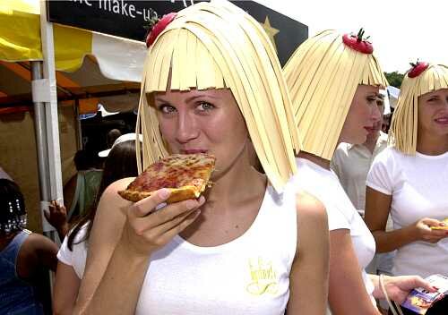 World's First Pizza-Proof Lipstick